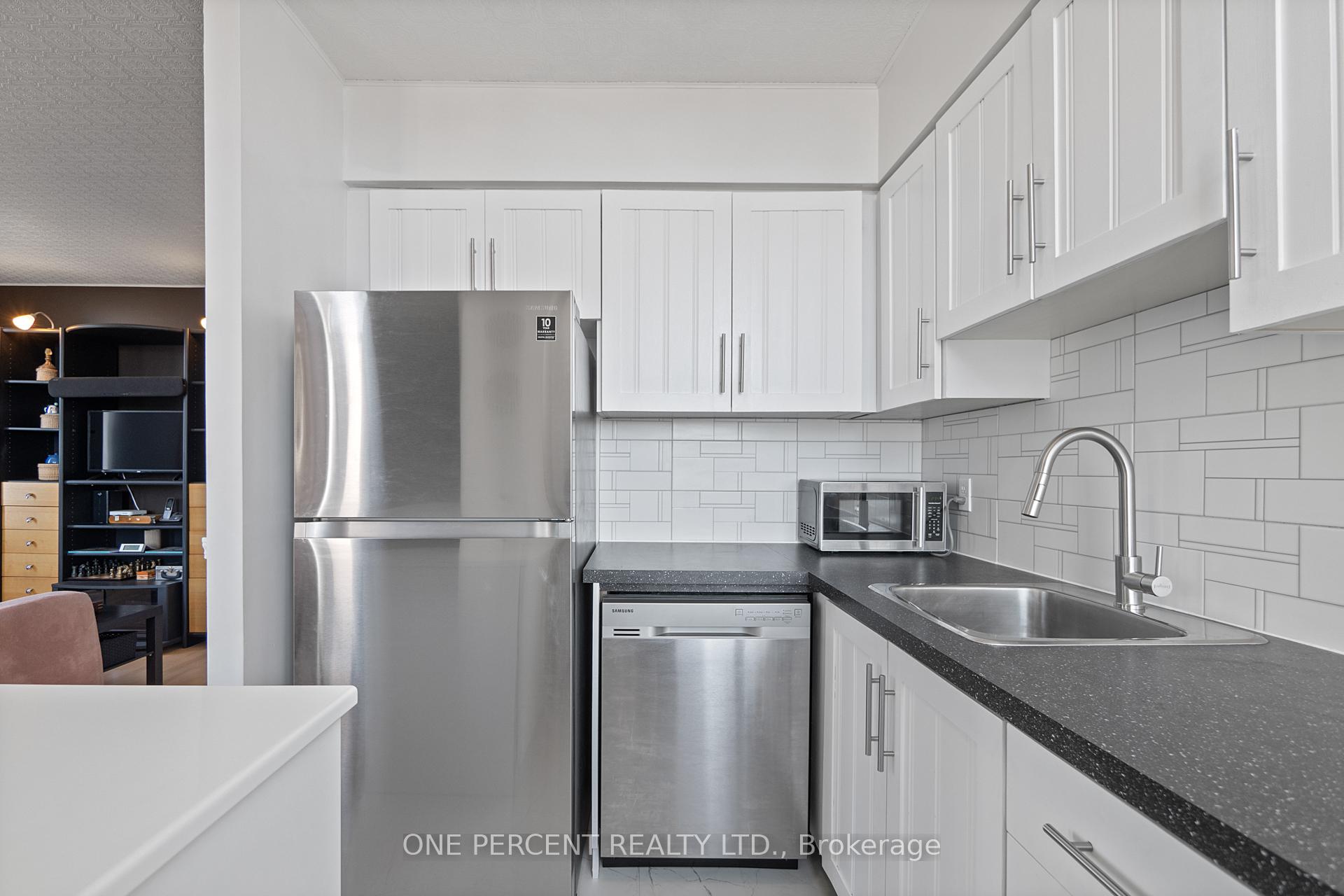 Photo 17 of Unit 1506, 36 James Street S, Hamilton, Central — HOMEH
