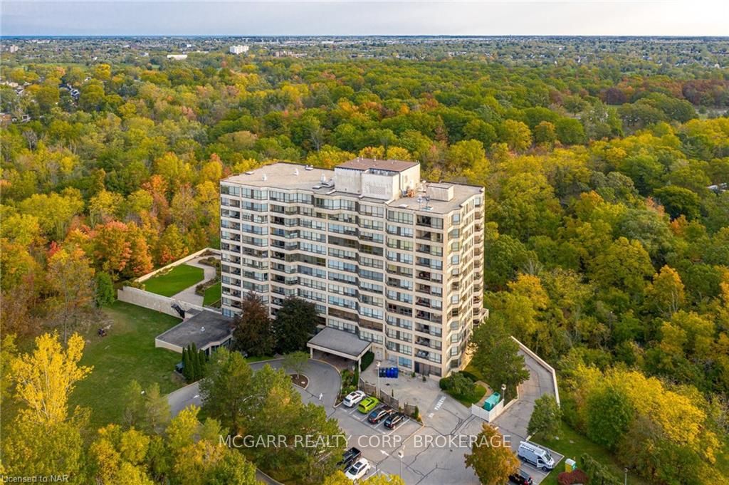 Photo 2 of Unit 908, 3 Towering Heights Boulevard, St. Catharines, Glendale/Glenridge — HOMEH