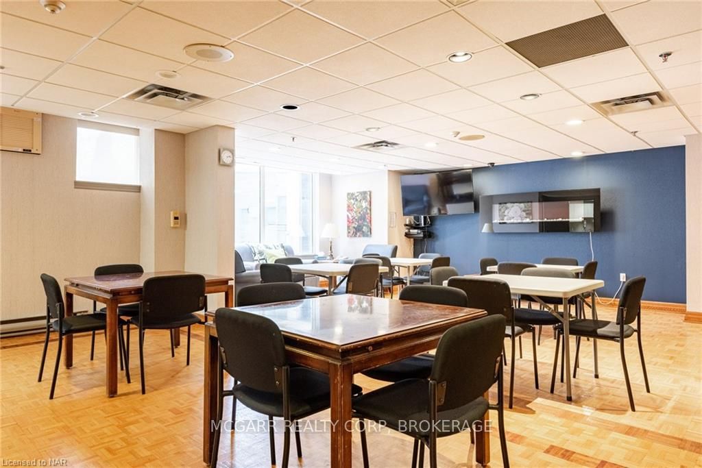 Photo 6 of Unit 908, 3 Towering Heights Boulevard, St. Catharines, Glendale/Glenridge — HOMEH