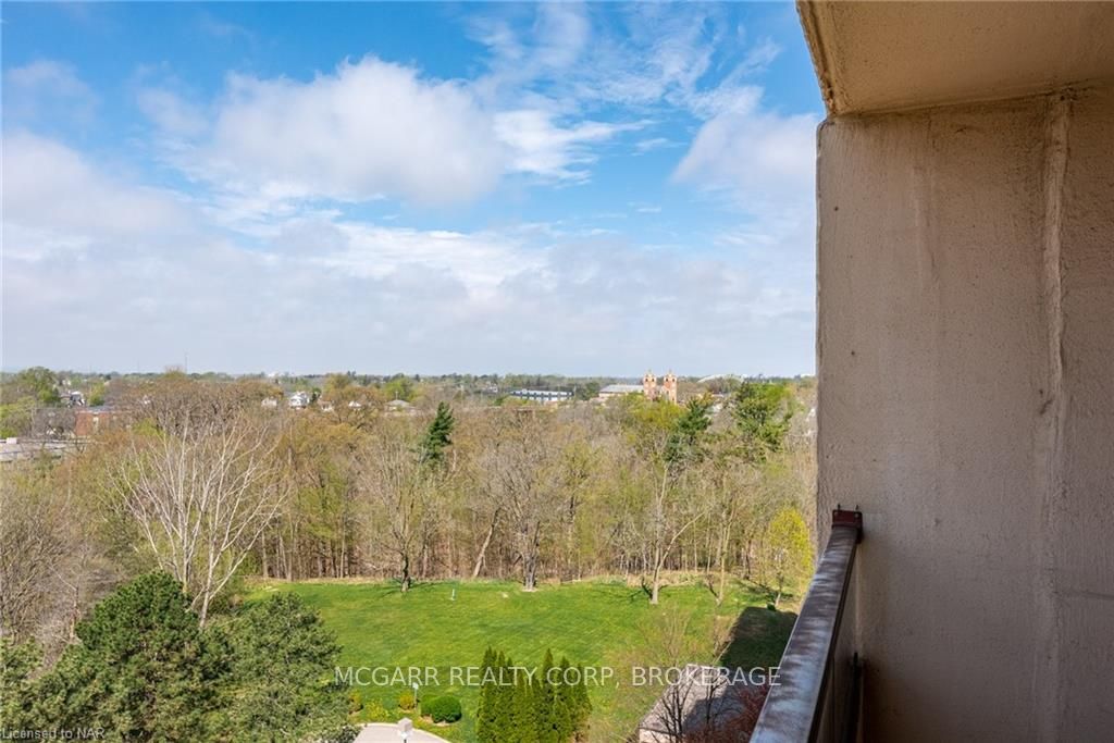 Photo 23 of Unit 908, 3 Towering Heights Boulevard, St. Catharines, Glendale/Glenridge — HOMEH