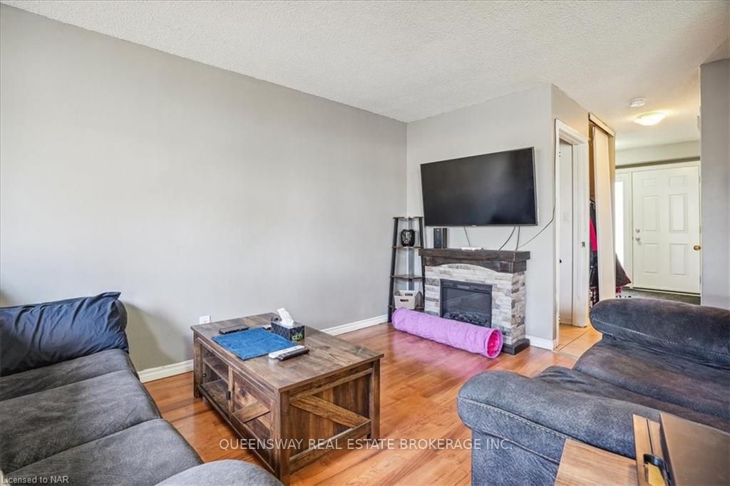 Photo 9 of Unit 10, 286 Cushman Road, St. Catharines, Carlton/Bunting — HOMEH