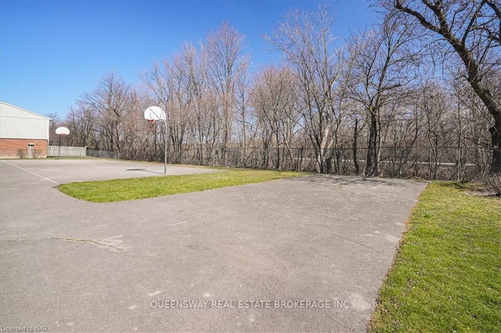 Photo 34 of Unit 10, 286 Cushman Road, St. Catharines, Carlton/Bunting — HOMEH