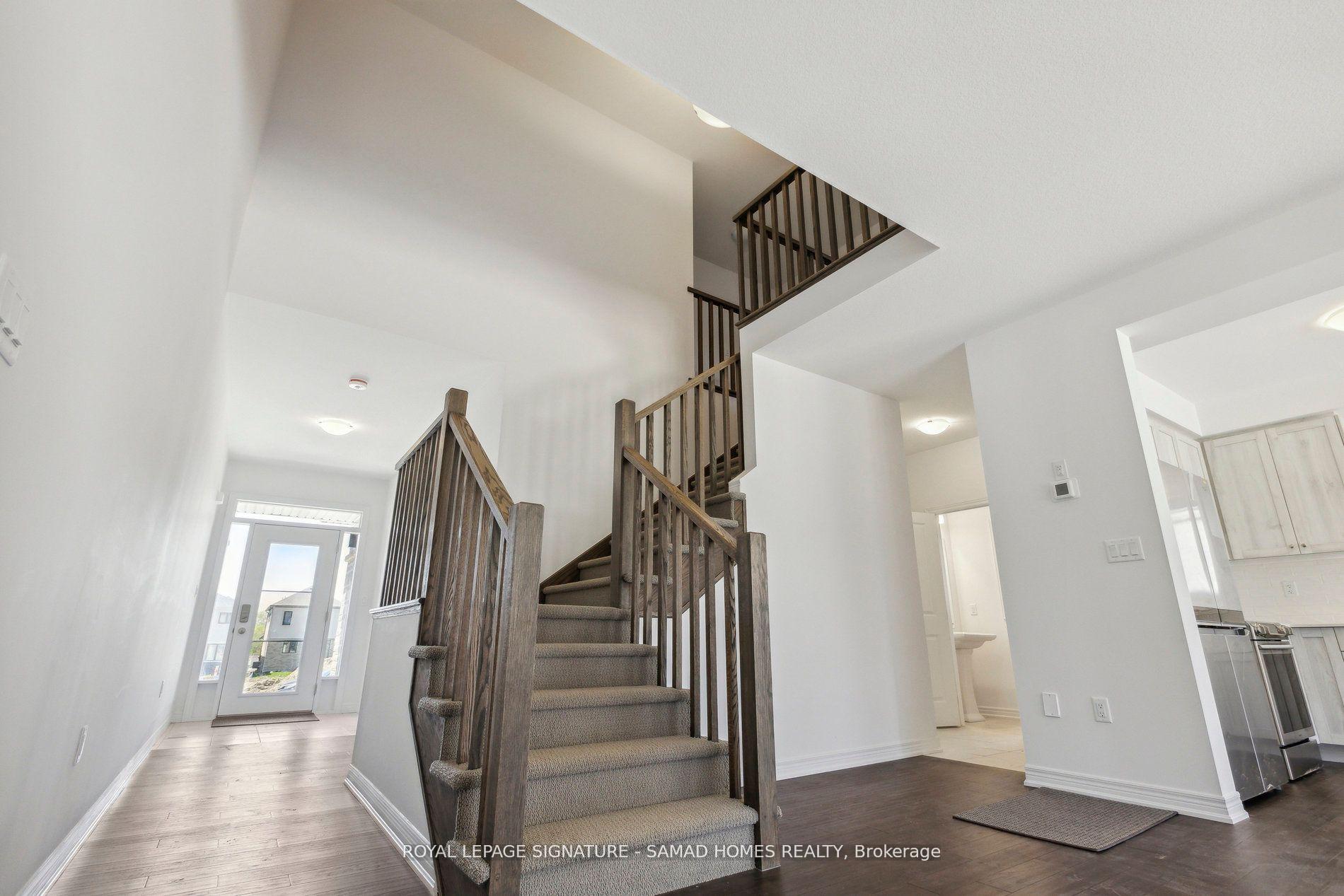 Photo 9 of 24 Holder Drive, Brantford — HOMEH