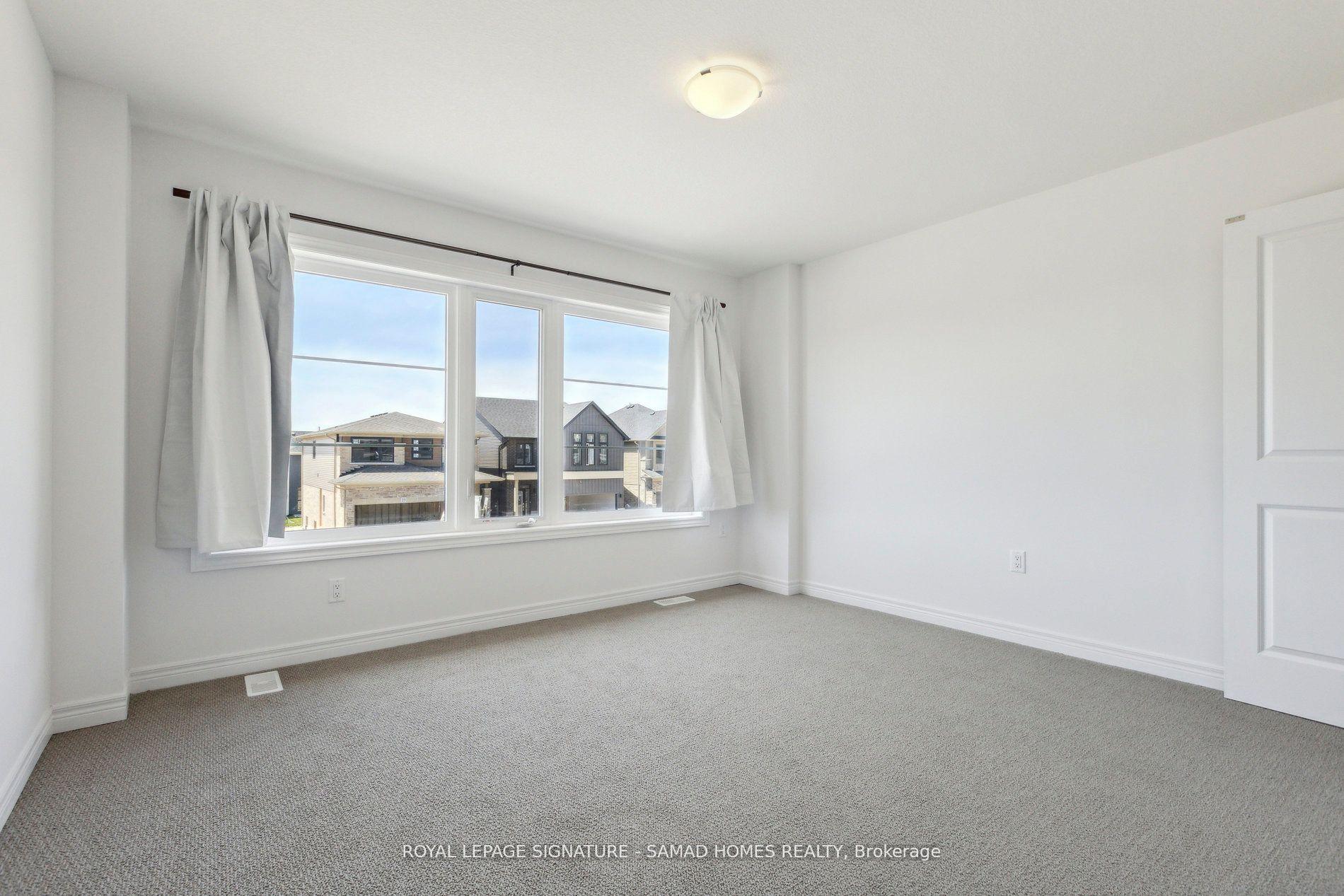 Photo 13 of 24 Holder Drive, Brantford — HOMEH