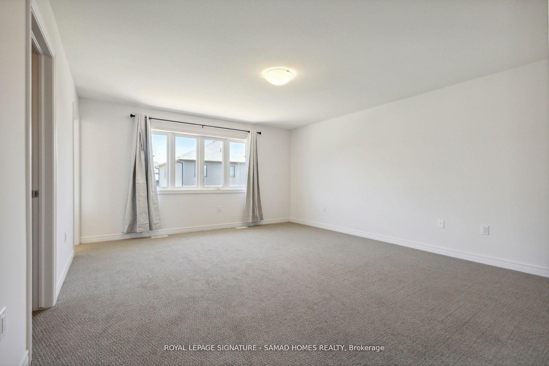 Photo 15 of 24 Holder Drive, Brantford — HOMEH
