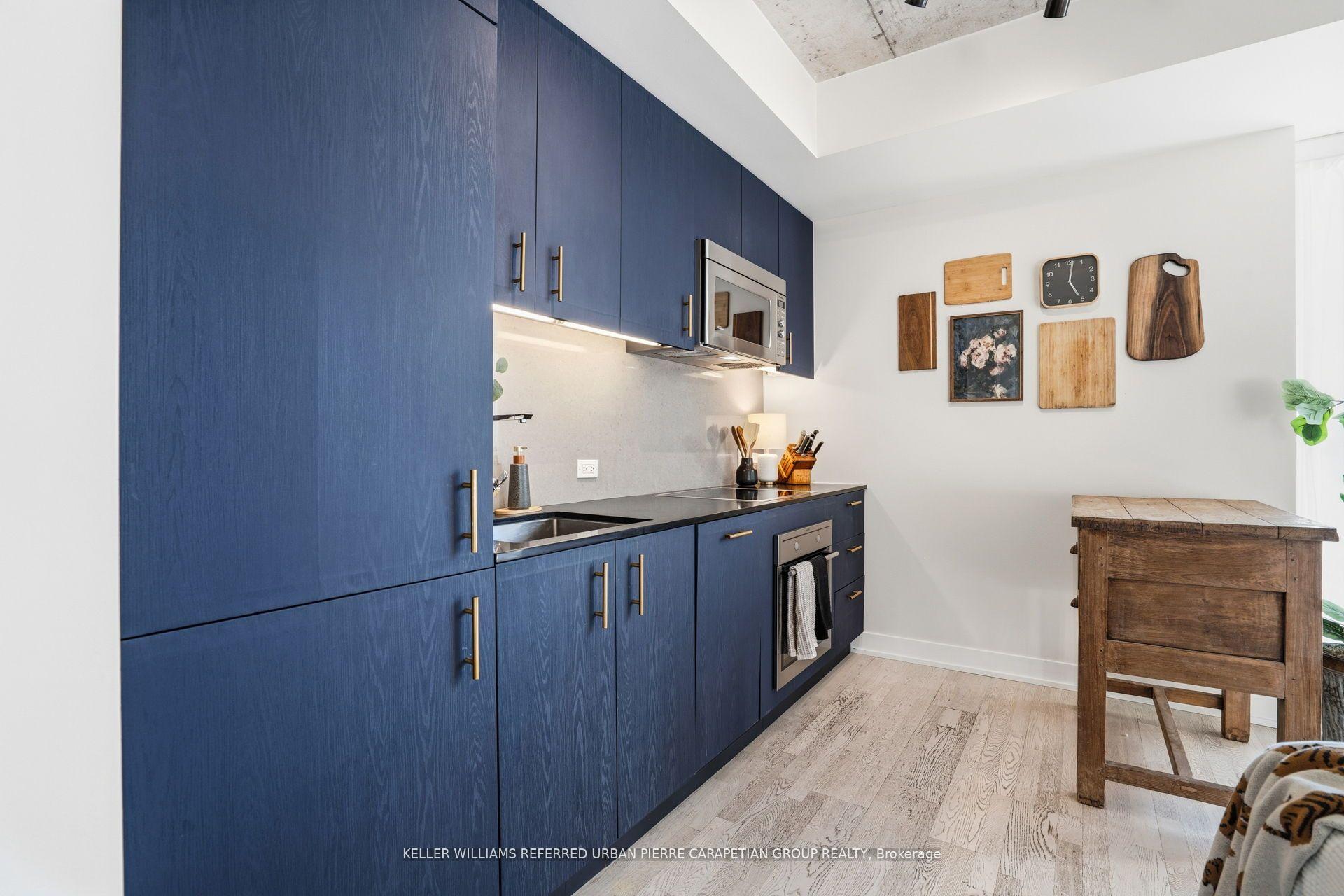 Photo 7 of Unit 1012, 20 Minowan Miikan Lane, Toronto, Little Portugal — HOMEH