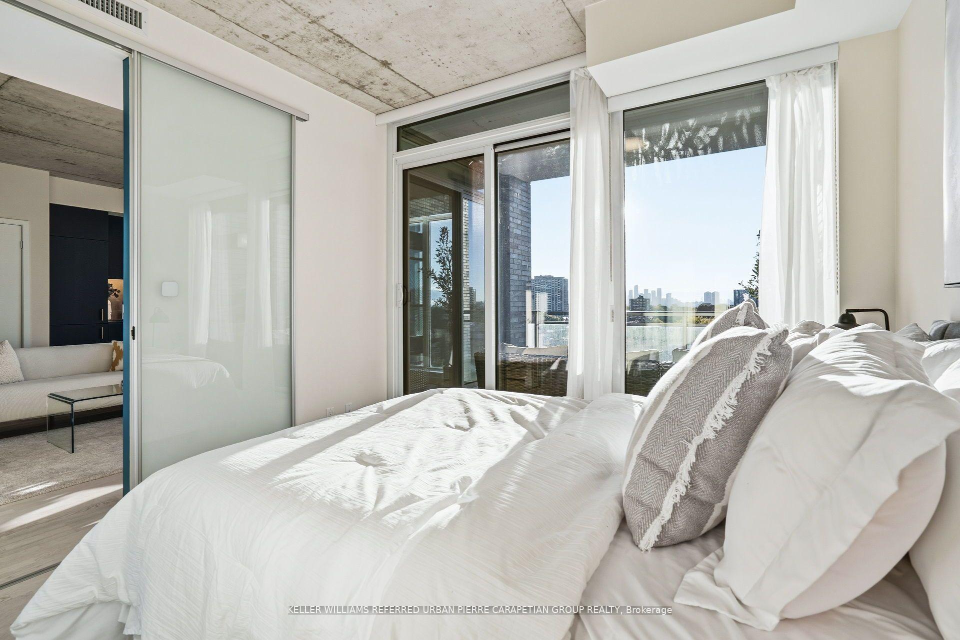 Photo 11 of Unit 1012, 20 Minowan Miikan Lane, Toronto, Little Portugal — HOMEH