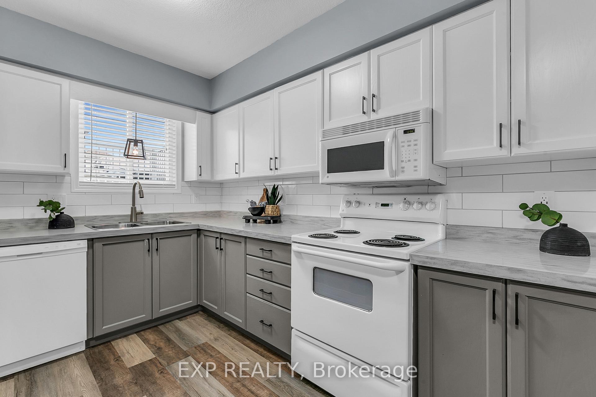 Photo 7 of Unit 12C, 50 Howe Drive, Kitchener — HOMEH