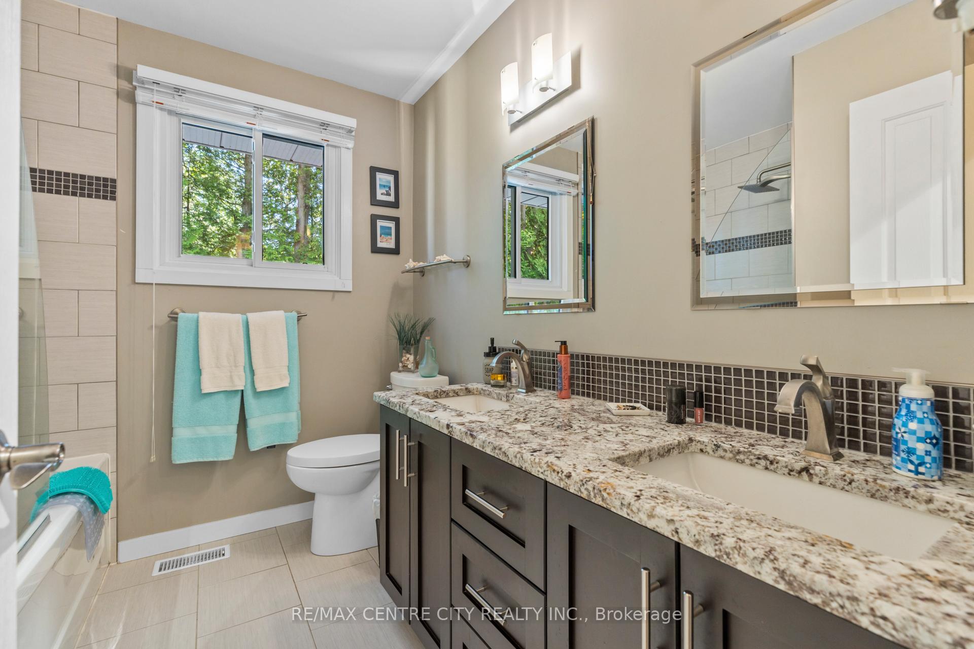 Photo 8 of 4500 East Road E, Central Elgin, Port Stanley — HOMEH