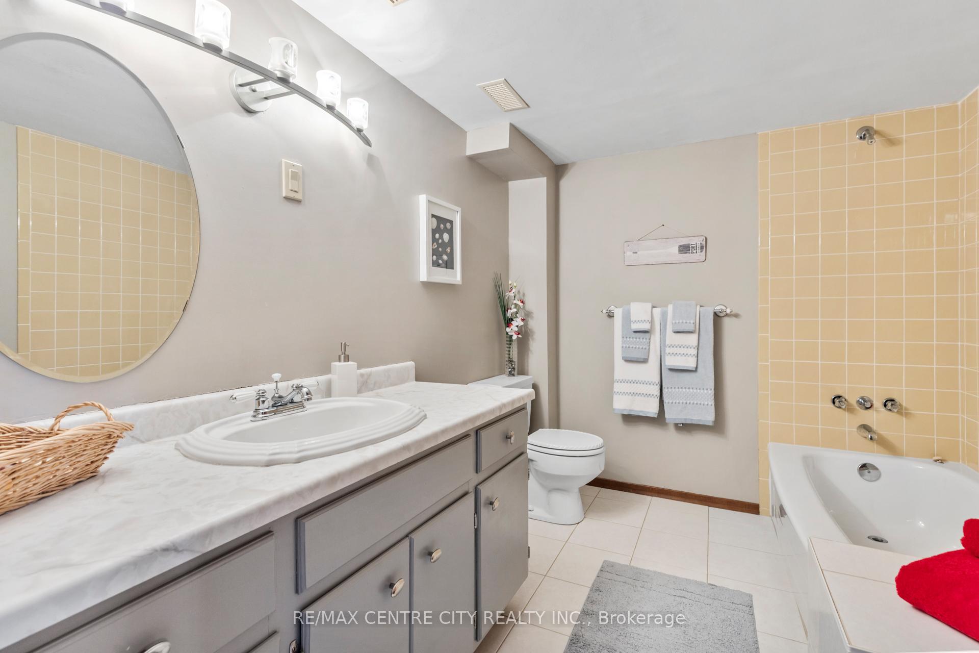 Photo 18 of 4500 East Road E, Central Elgin, Port Stanley — HOMEH