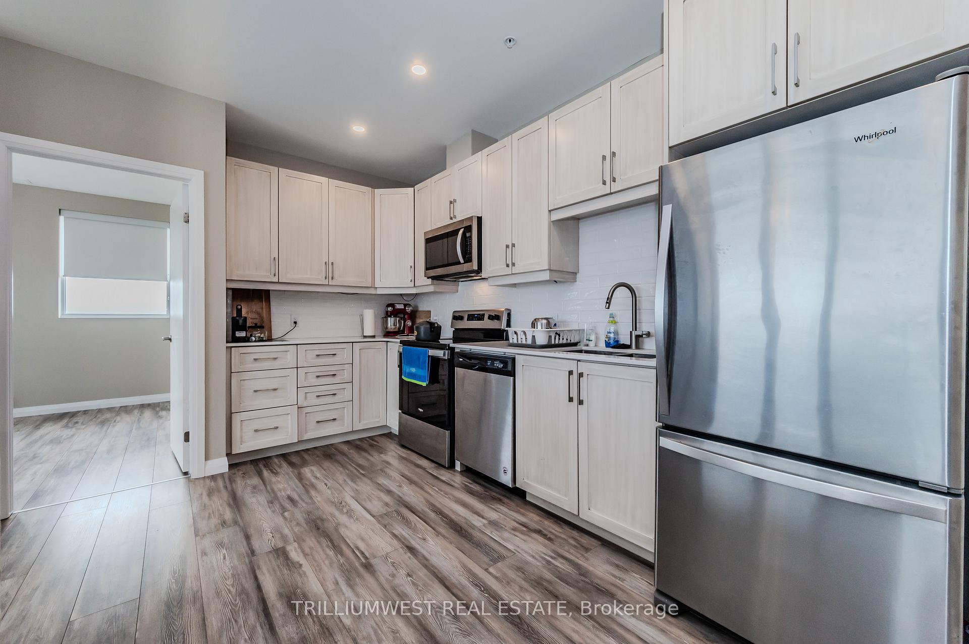 Photo 17 of Unit 1509, 104 Garment Street, Kitchener — HOMEH