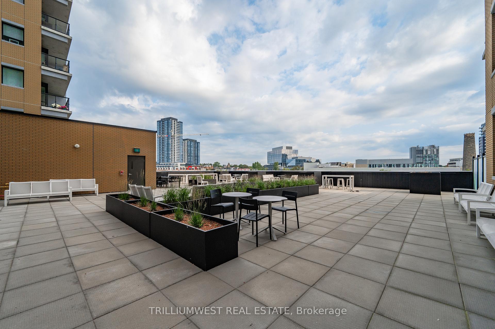 Photo 32 of Unit 1509, 104 Garment Street, Kitchener — HOMEH