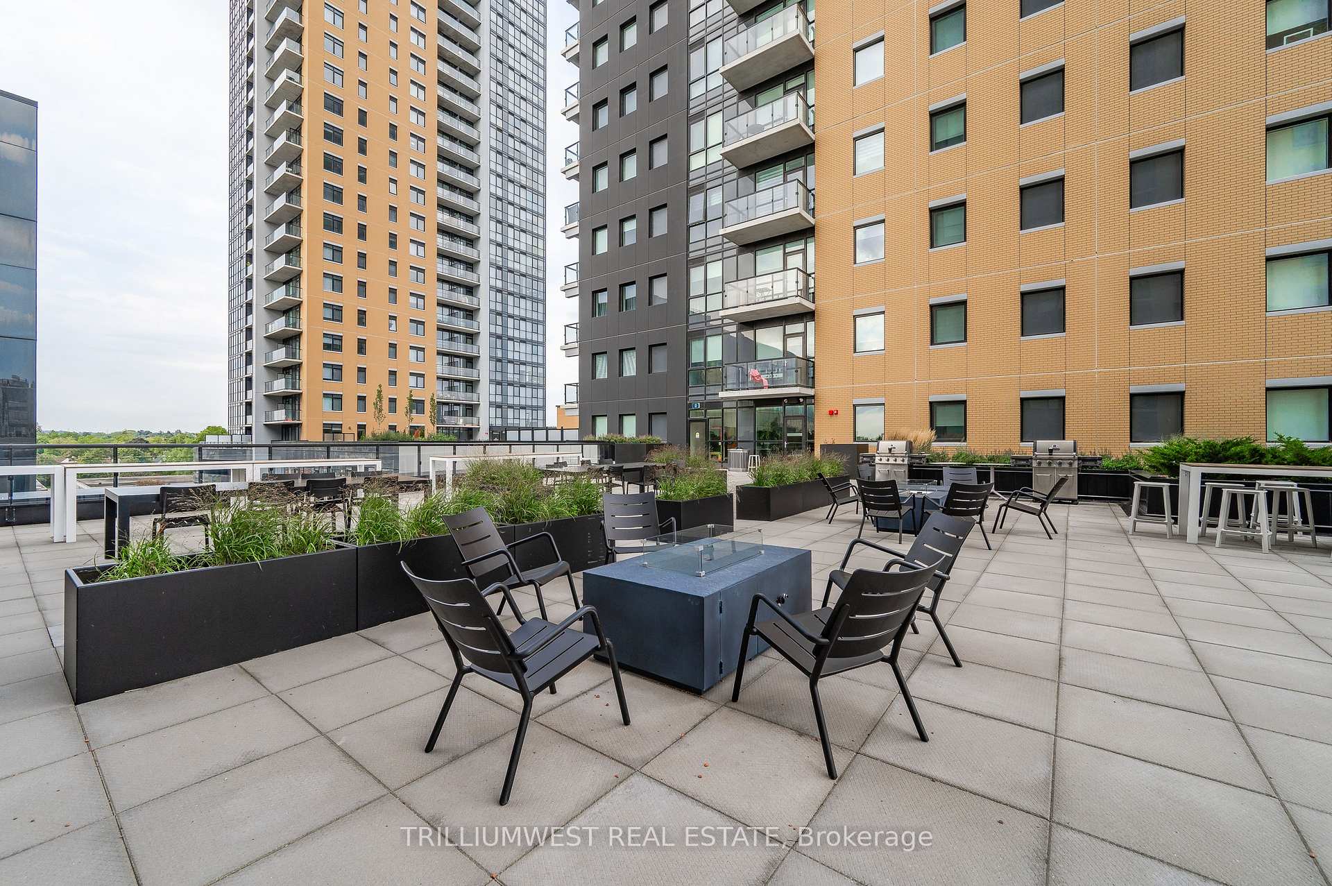 Photo 39 of Unit 1509, 104 Garment Street, Kitchener — HOMEH