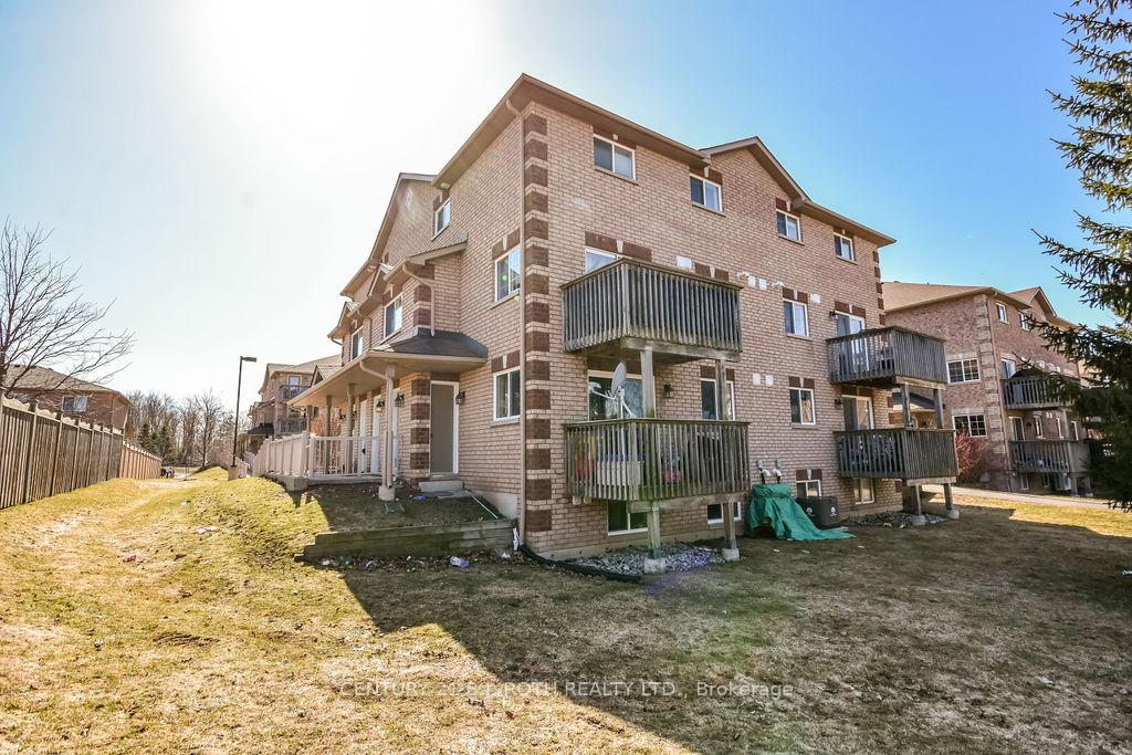 Photo 2 of Unit 2, 87 Goodwin Drive, Barrie, Painswick South — HOMEH