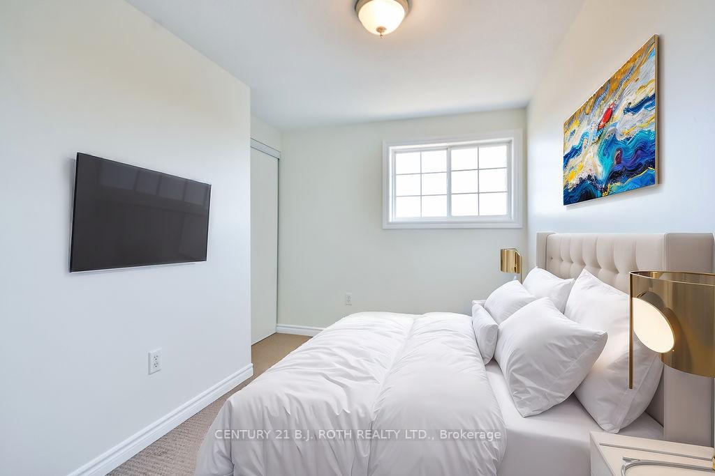 Photo 15 of Unit 2, 87 Goodwin Drive, Barrie, Painswick South — HOMEH