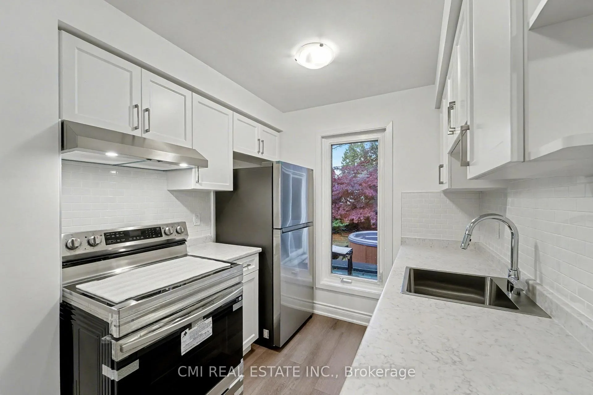 Photo 9 of 51 Lucas Lane, Ajax, South West — HOMEH