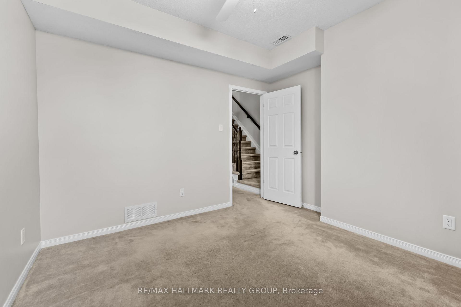 Photo 14 of 235 Keltie Private, Ottawa, Barrhaven - Longfields — HOMEH