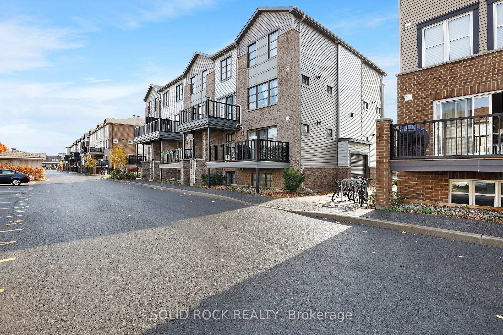 Photo 33 of 761 Chapman Mills Drive, Ottawa, Barrhaven - Strandherd — HOMEH