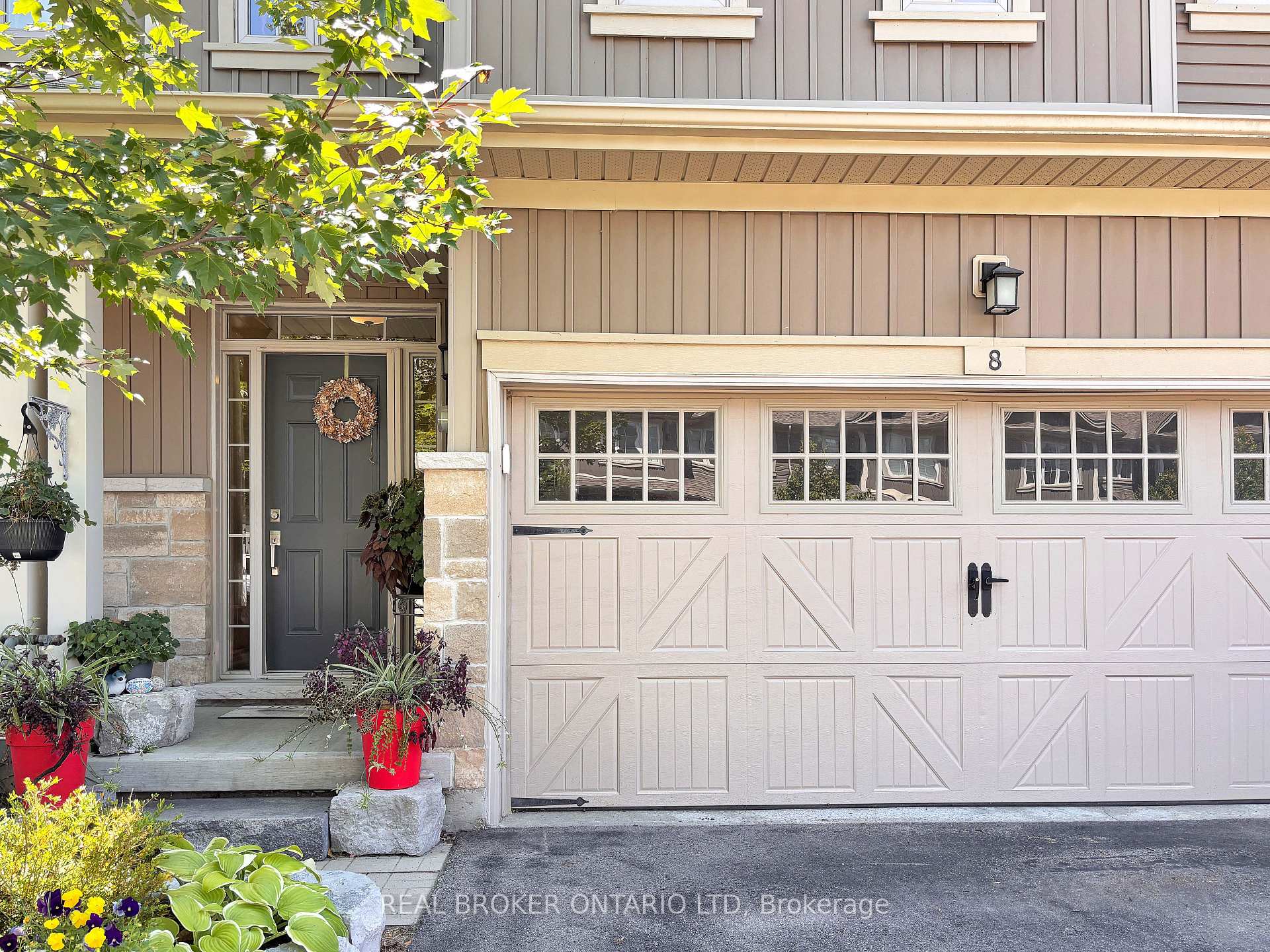 Photo 3 of Unit 08, 80 Willow Street, Brant, Paris — HOMEH