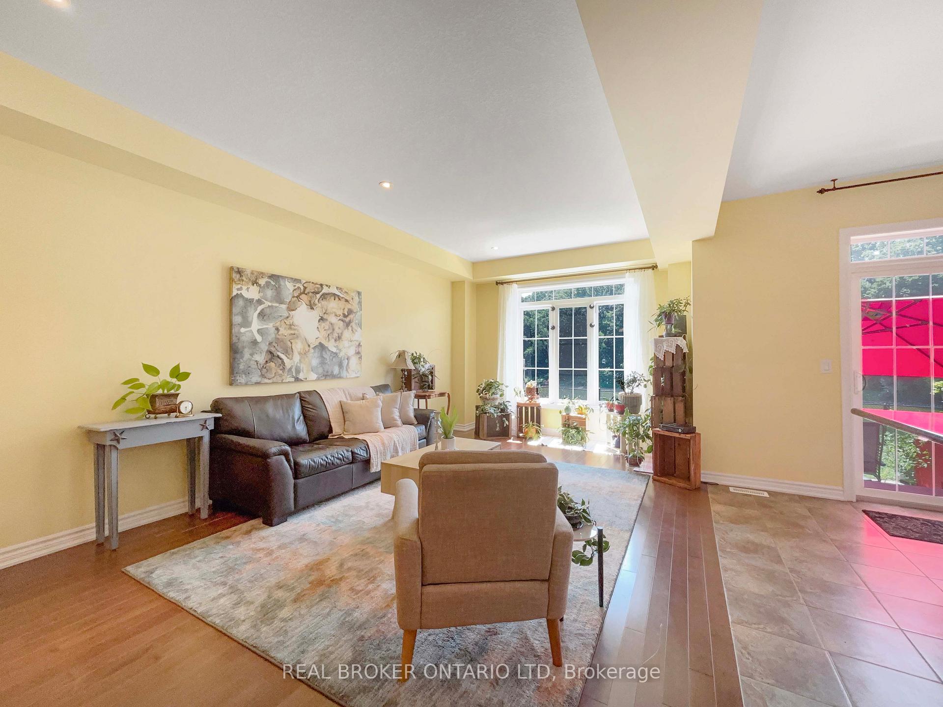 Photo 6 of Unit 08, 80 Willow Street, Brant, Paris — HOMEH