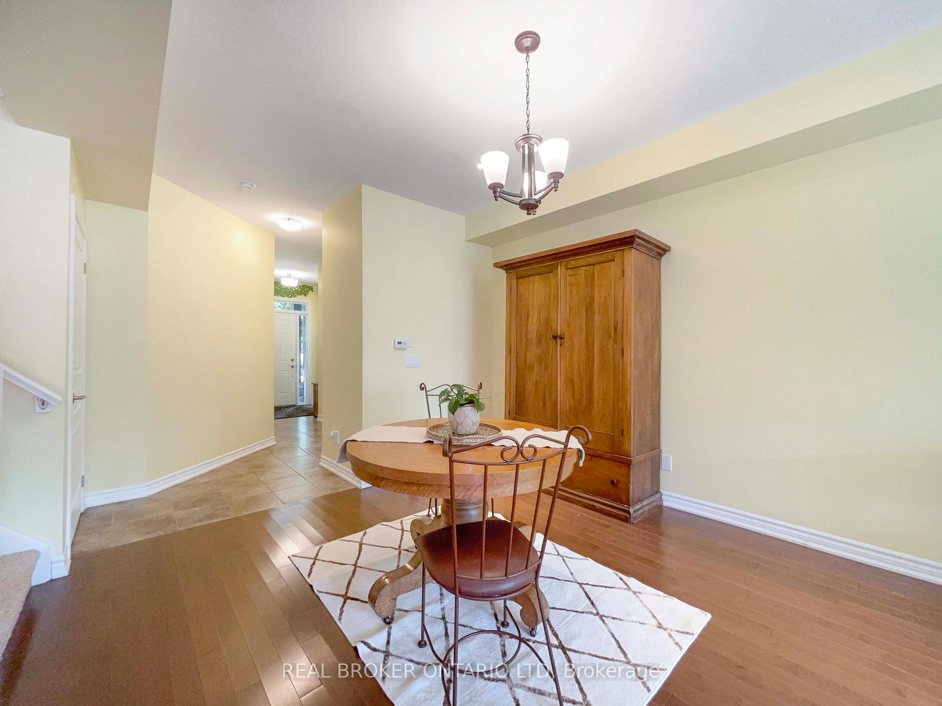 Photo 13 of Unit 08, 80 Willow Street, Brant, Paris — HOMEH