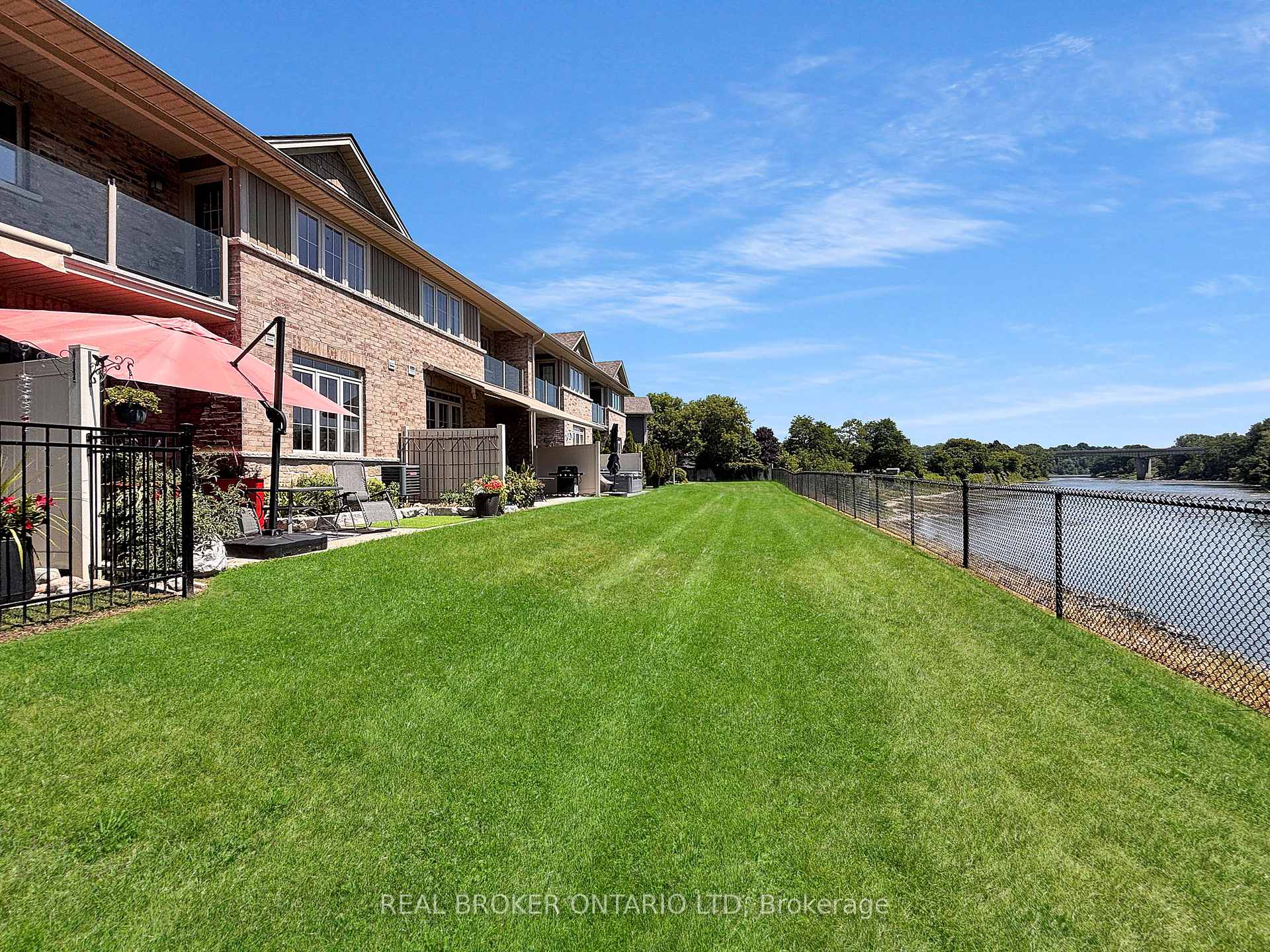 Photo 36 of Unit 08, 80 Willow Street, Brant, Paris — HOMEH