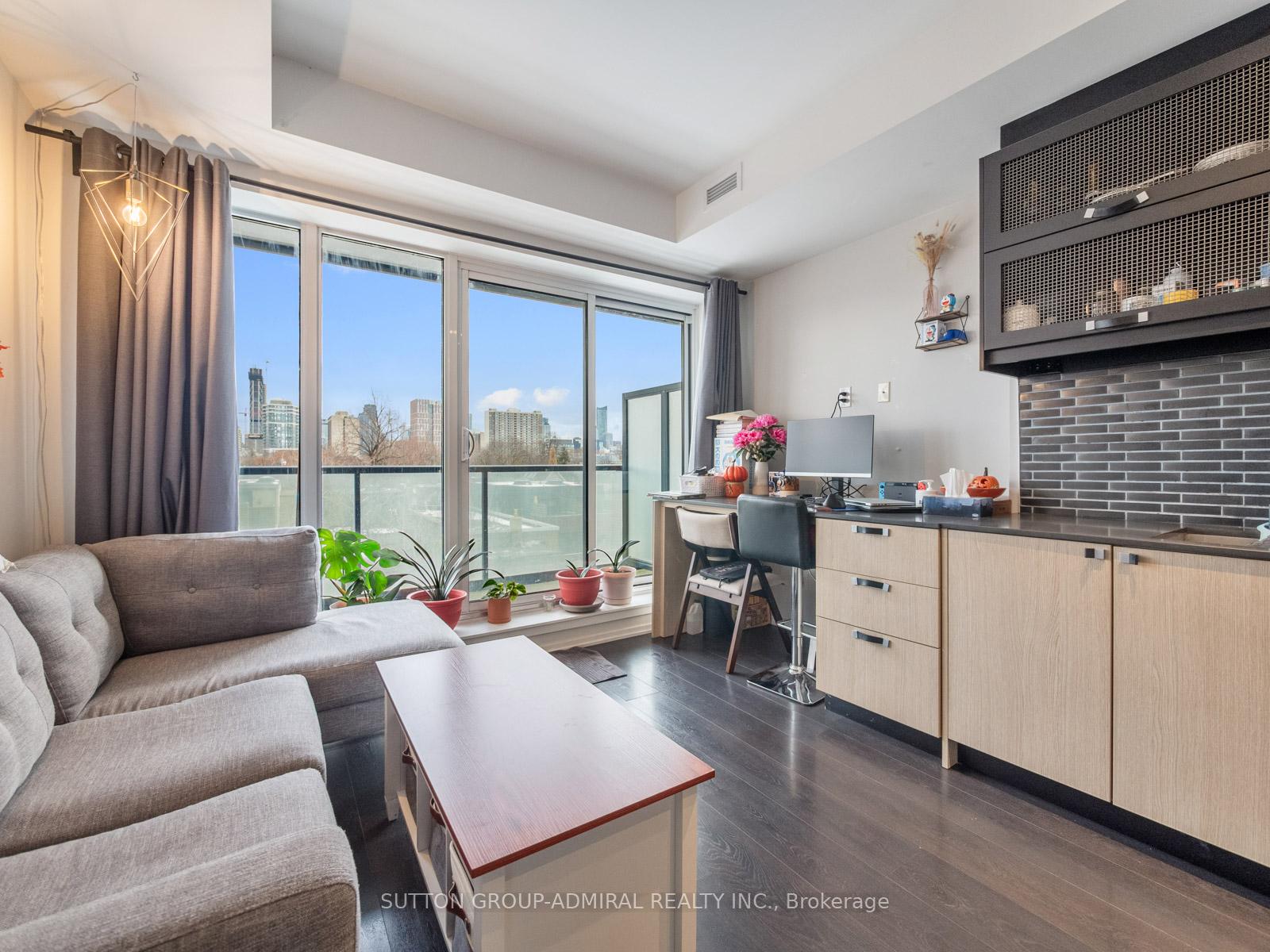 Photo 15 of Unit 406, 783 Bathurst Street, Toronto, The Annex — HOMEH