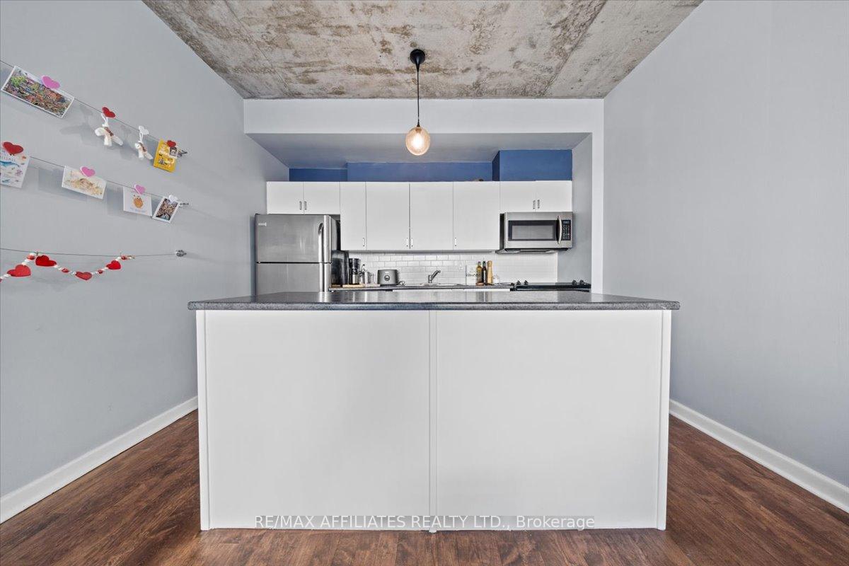 Photo 2 of Unit 201, 180 York Street, Ottawa, Lower Town/Byward Market — HOMEH