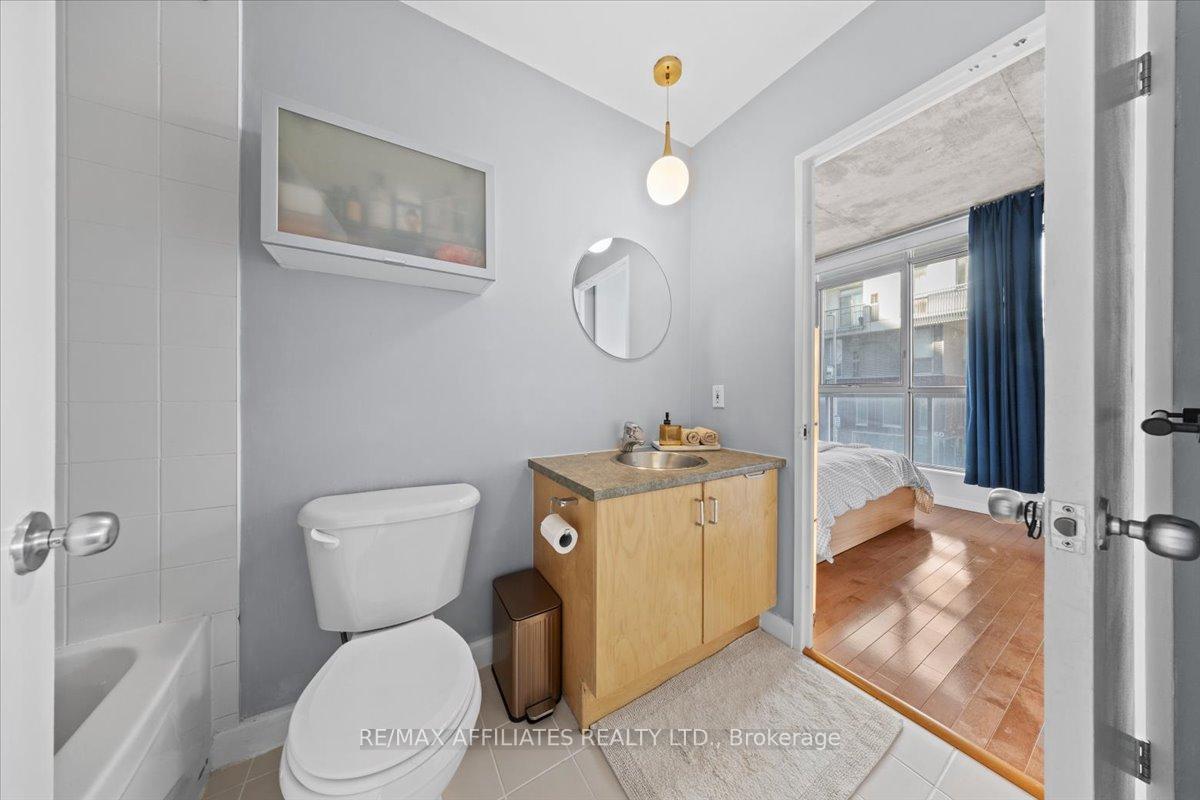 Photo 22 of Unit 201, 180 York Street, Ottawa, Lower Town/Byward Market — HOMEH