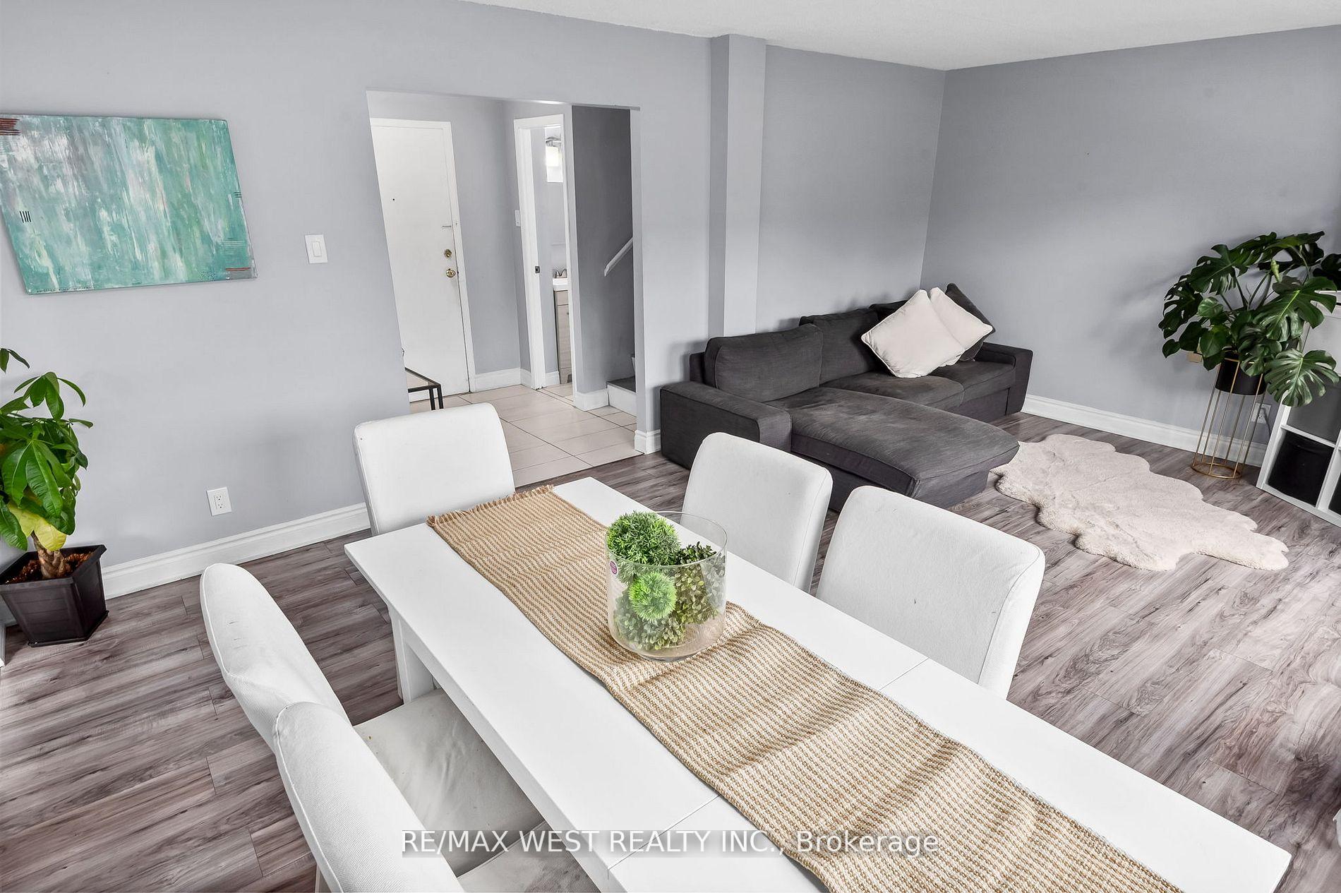Photo 17 of Unit 226, 580 Mary Street E, Whitby, Downtown Whitby — HOMEH