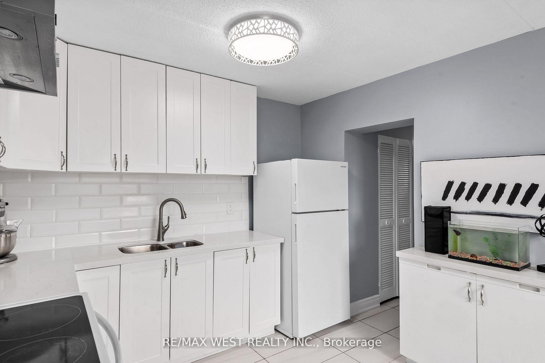 Photo 20 of Unit 226, 580 Mary Street E, Whitby, Downtown Whitby — HOMEH
