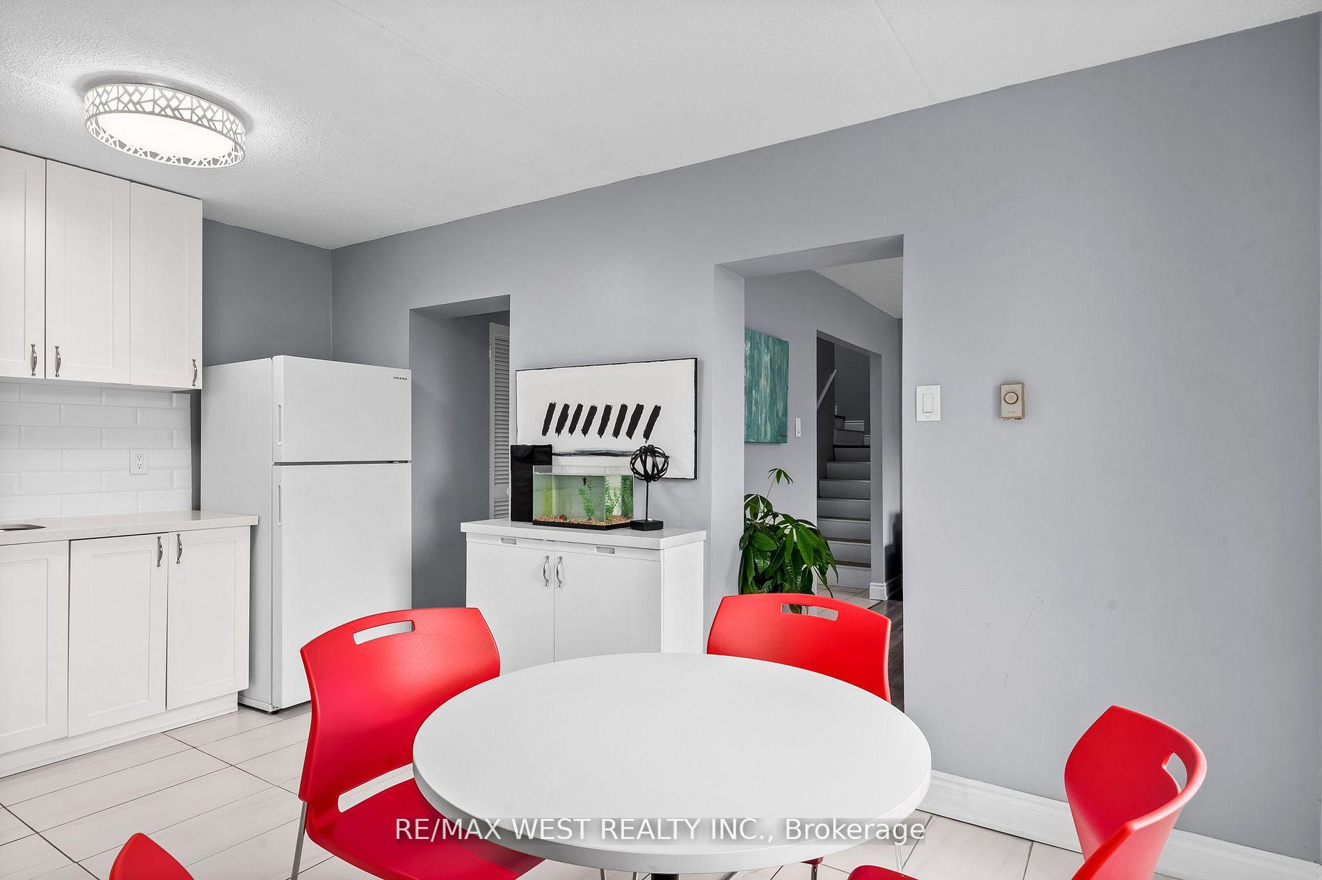Photo 22 of Unit 226, 580 Mary Street E, Whitby, Downtown Whitby — HOMEH