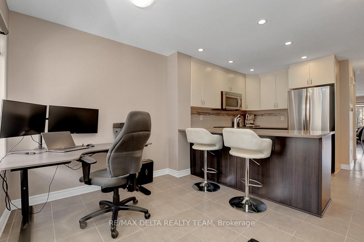 Photo 7 of Unit 1, 436 Leboutillier Avenue, Ottawa, Carson Meadows — HOMEH