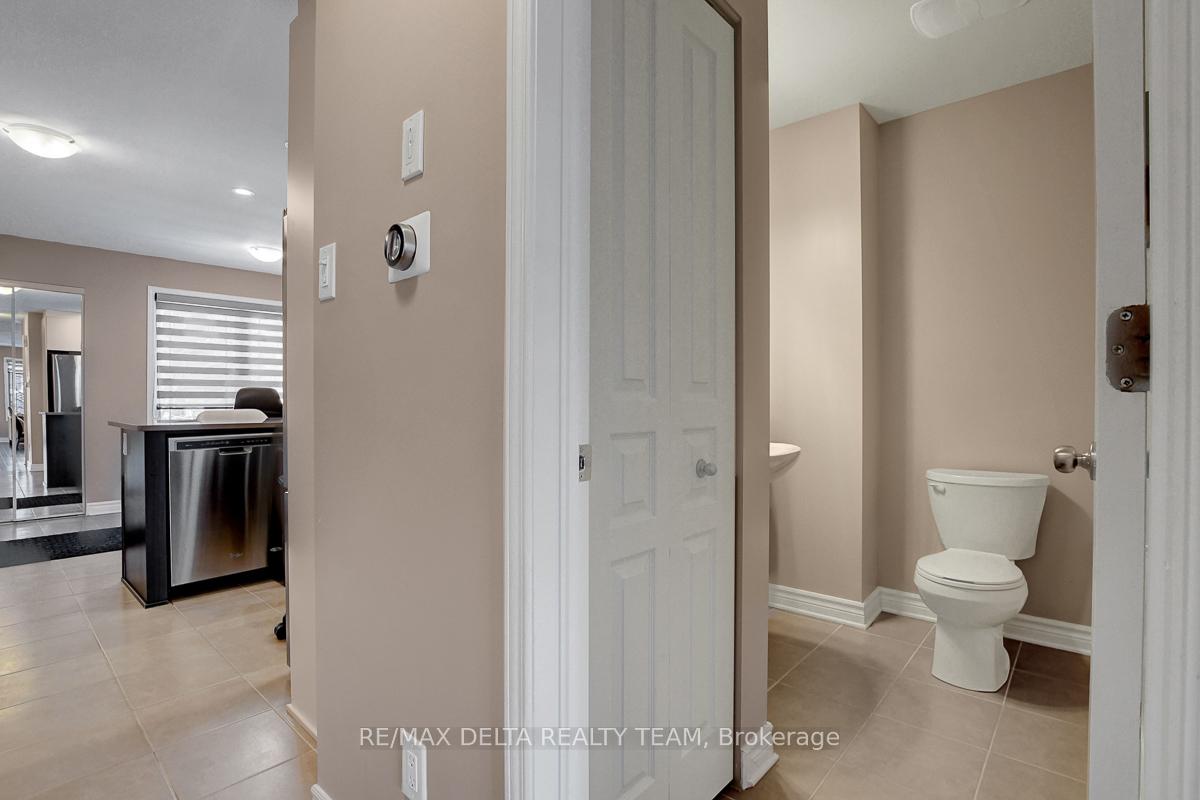 Photo 12 of Unit 1, 436 Leboutillier Avenue, Ottawa, Carson Meadows — HOMEH
