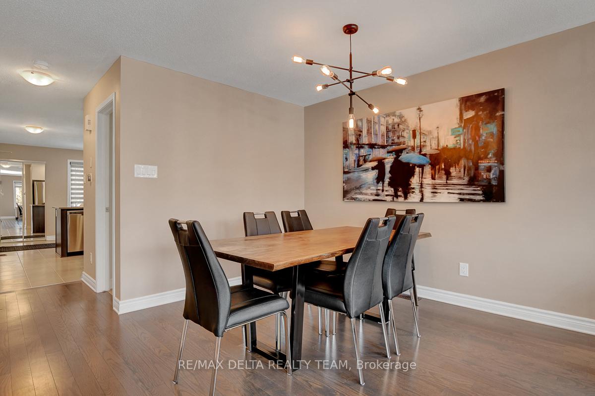 Photo 16 of Unit 1, 436 Leboutillier Avenue, Ottawa, Carson Meadows — HOMEH