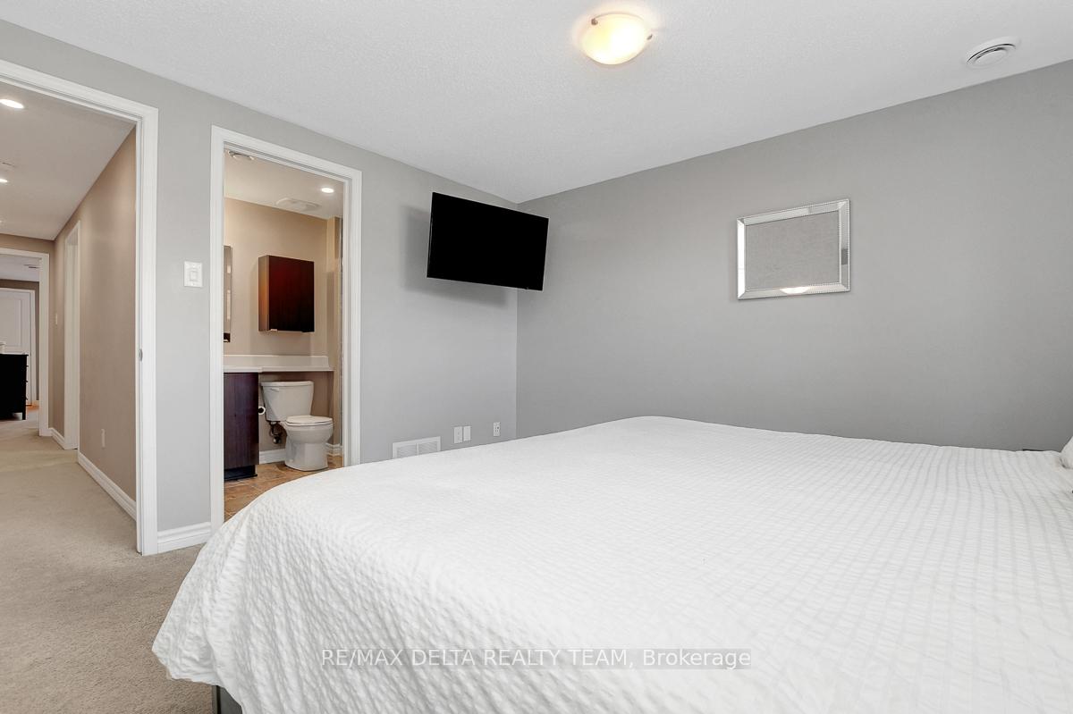 Photo 25 of Unit 1, 436 Leboutillier Avenue, Ottawa, Carson Meadows — HOMEH