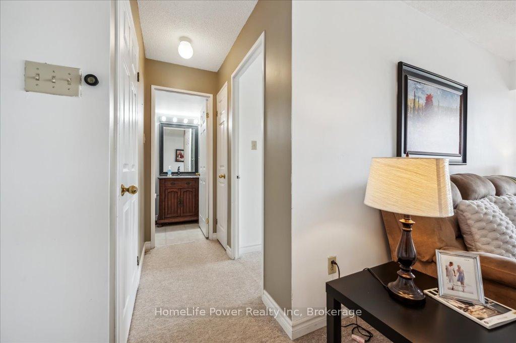 Photo 25 of Unit 809, 265 Westcourt Place, Waterloo — HOMEH