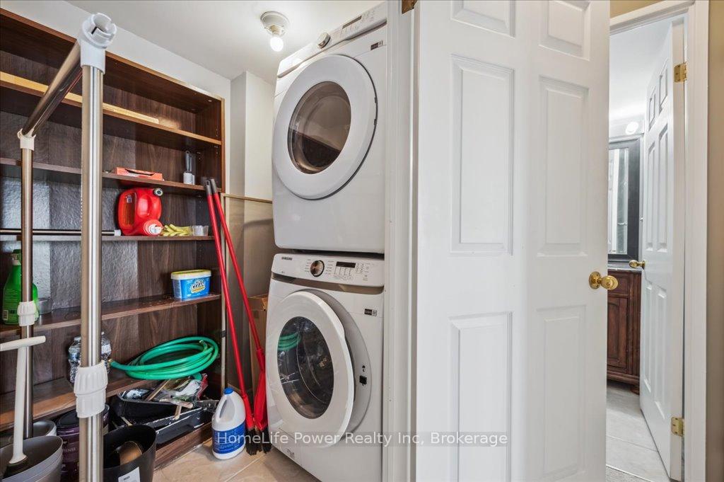 Photo 30 of Unit 809, 265 Westcourt Place, Waterloo — HOMEH