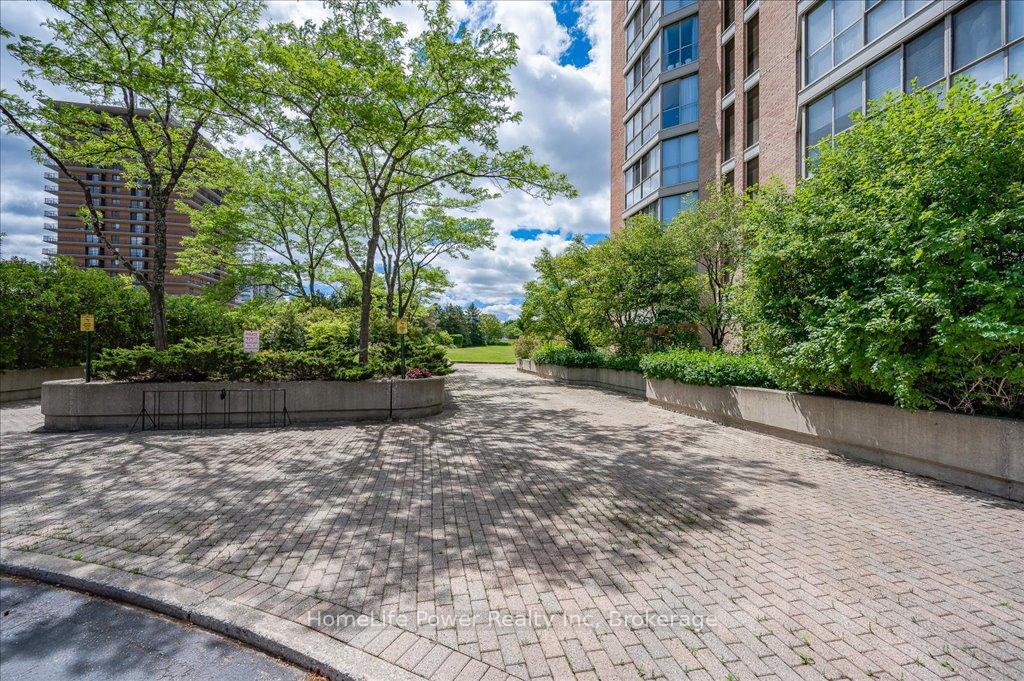 Photo 37 of Unit 809, 265 Westcourt Place, Waterloo — HOMEH