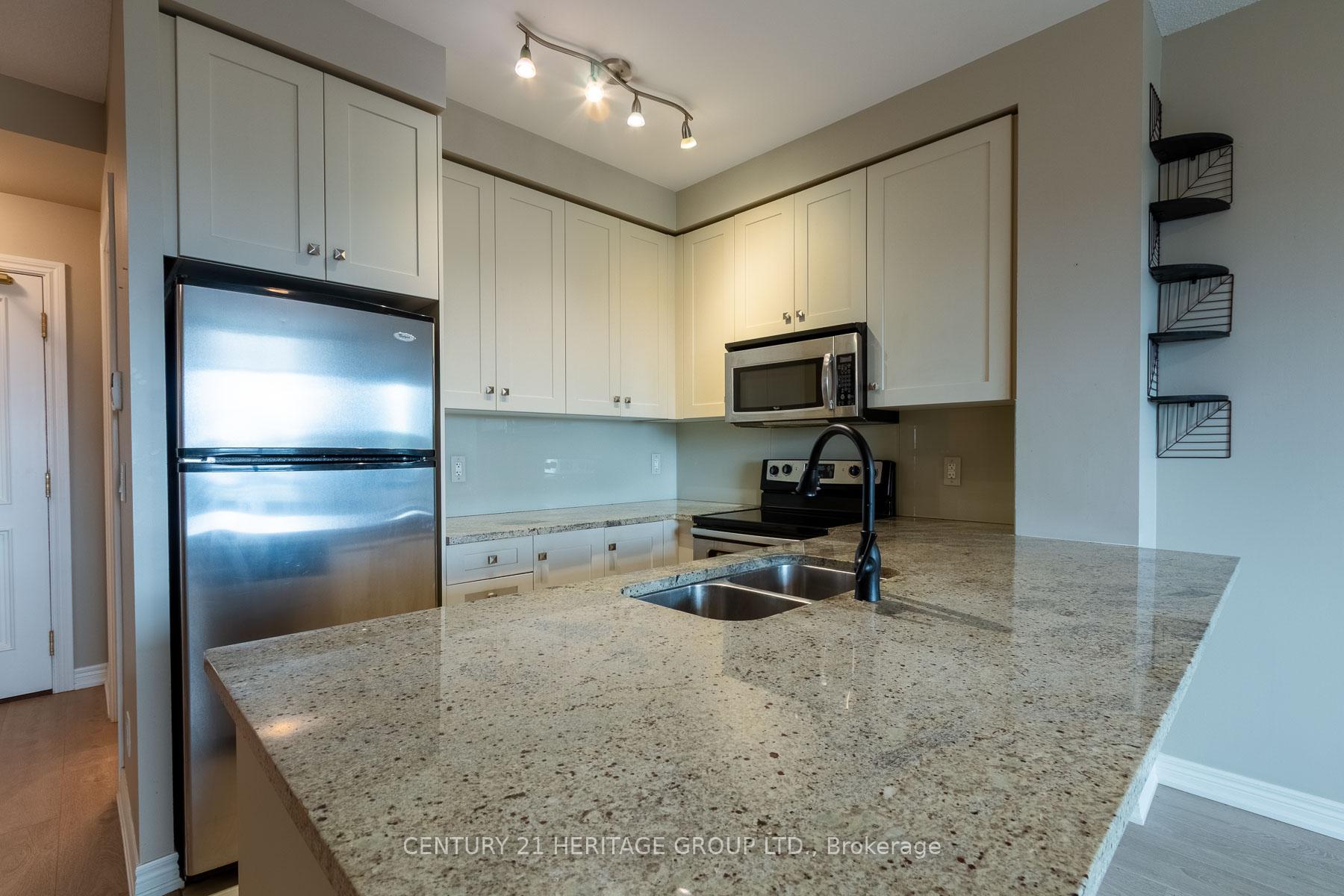Photo 16 of Unit 615, 9245 Jane Street, Vaughan, Maple — HOMEH