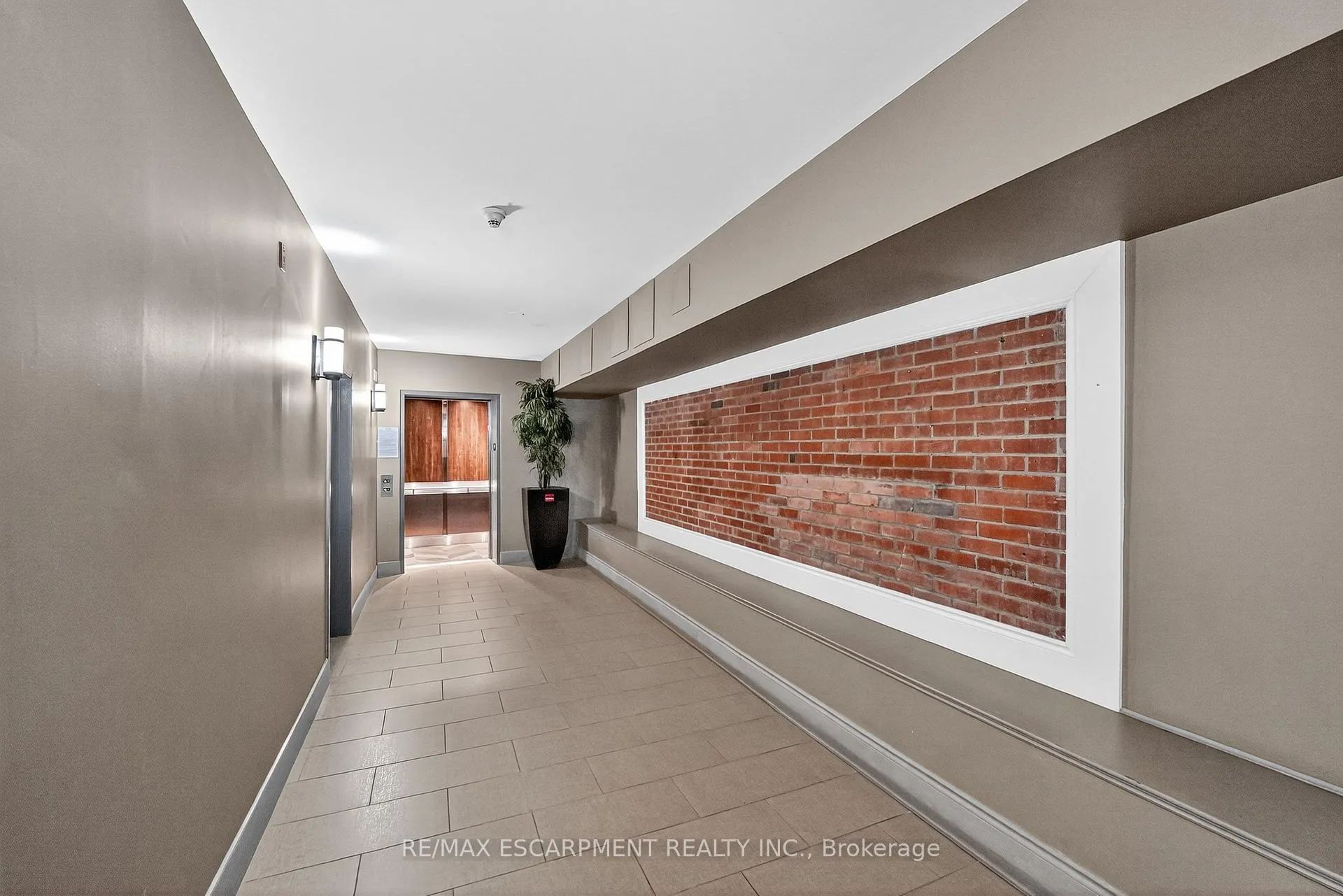 Photo 24 of Unit 404, 80 King William Street, Hamilton, Beasley — HOMEH