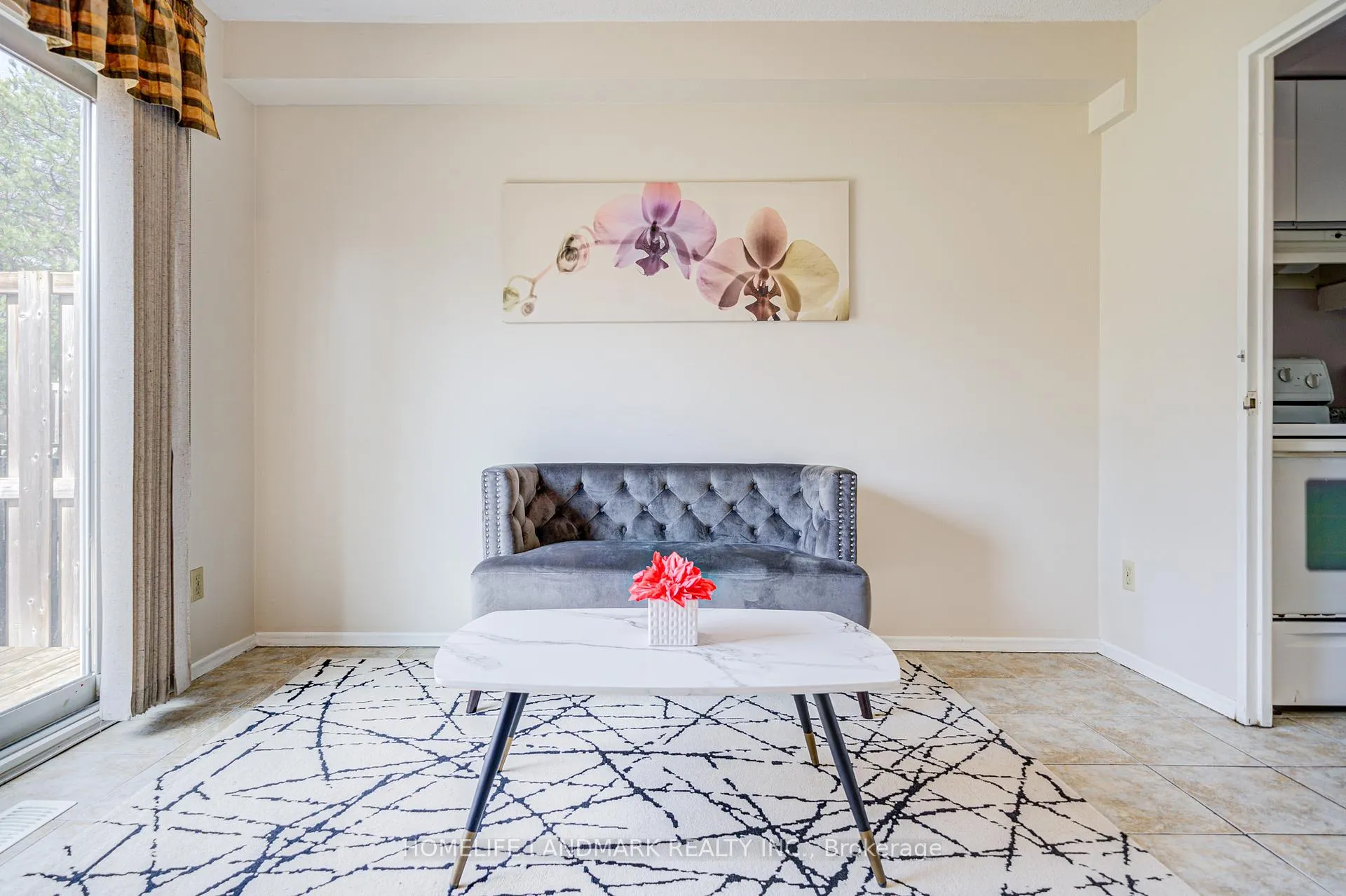 Photo 21 of Unit 2, 401 Keats Way, Waterloo — HOMEH