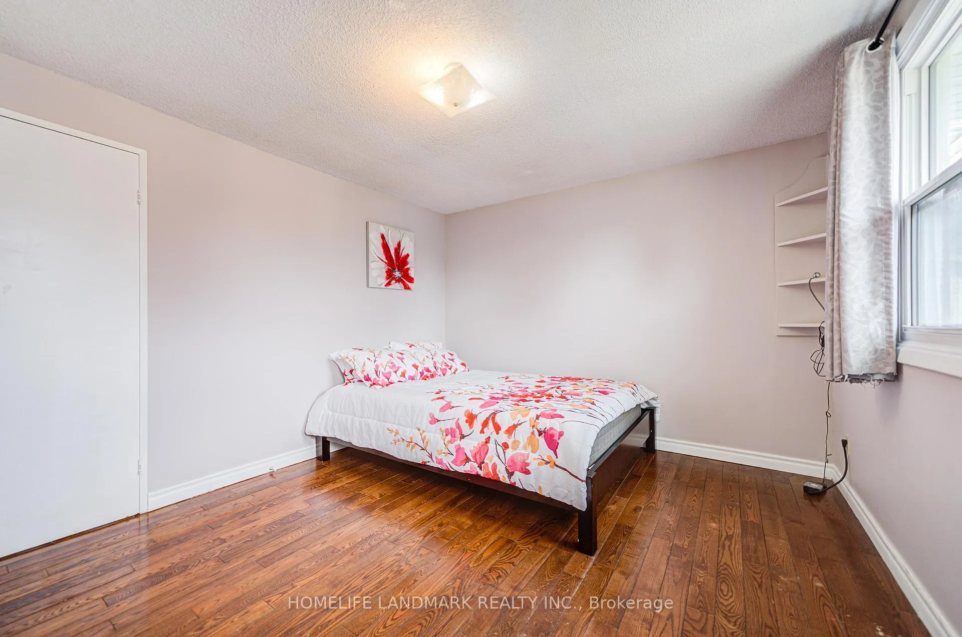 Photo 25 of Unit 2, 401 Keats Way, Waterloo — HOMEH