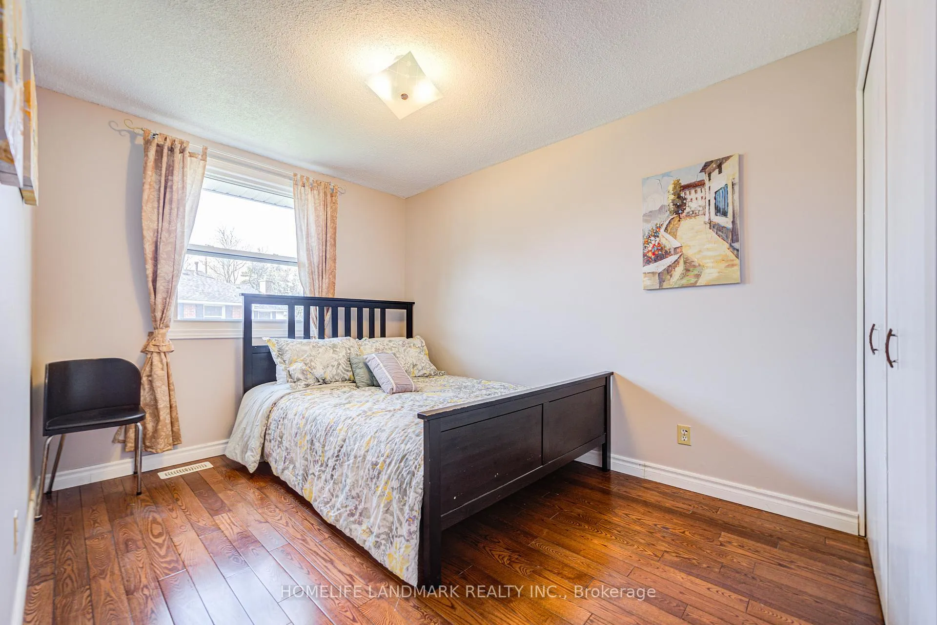 Photo 30 of Unit 2, 401 Keats Way, Waterloo — HOMEH