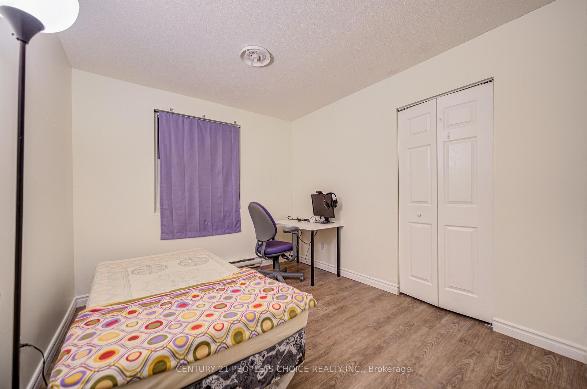 Photo 33 of Unit 2, 101 Westmount Road, Waterloo, Beechwood — HOMEH