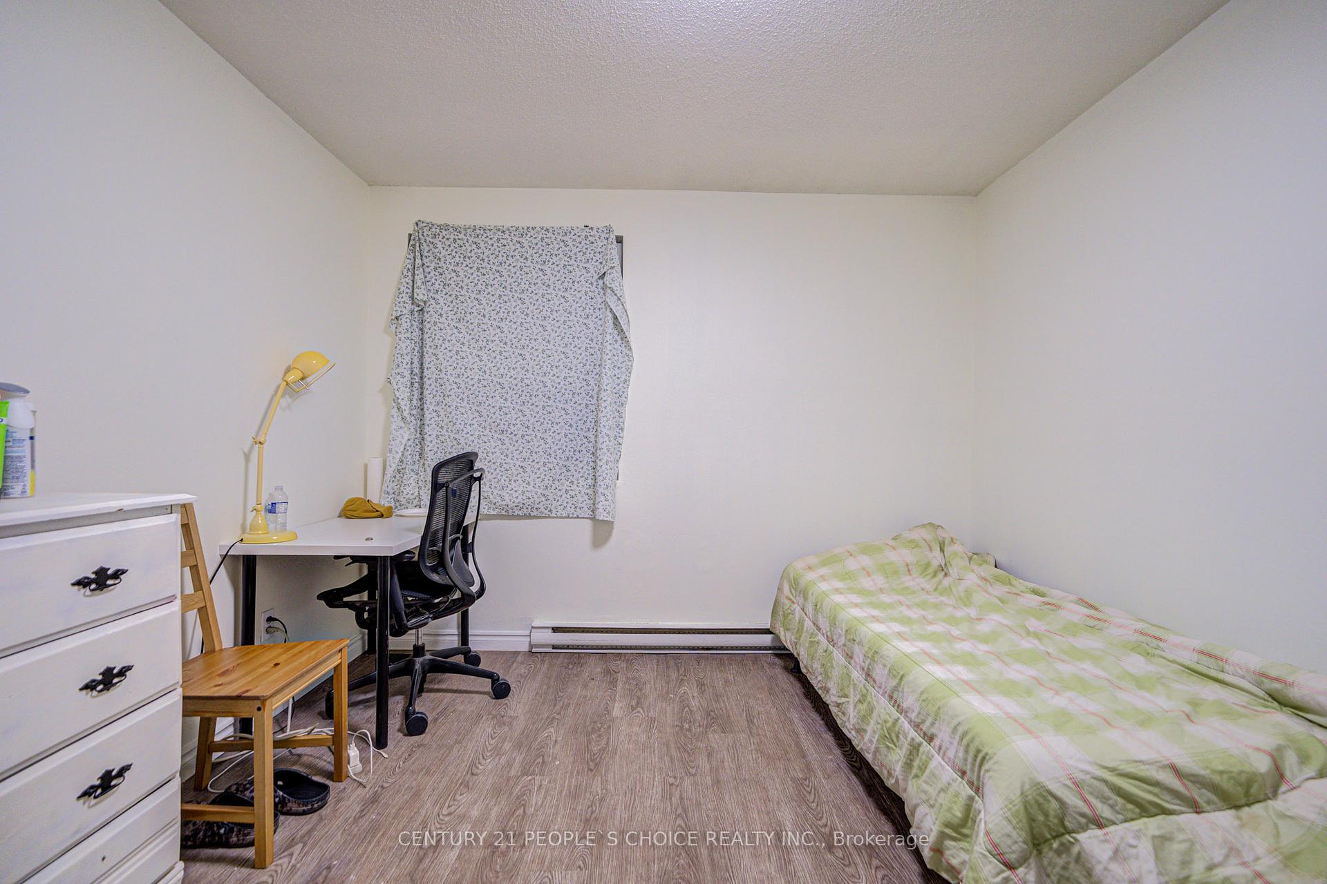 Photo 67 of Unit 2, 101 Westmount Road, Waterloo, Beechwood — HOMEH