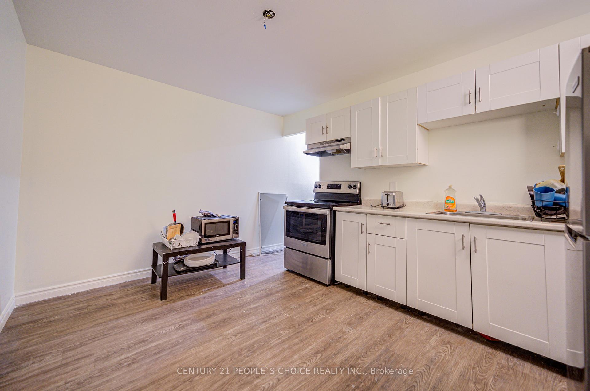 Photo 17 of Unit 2, 101 Westmount Road, Waterloo, Beechwood — HOMEH
