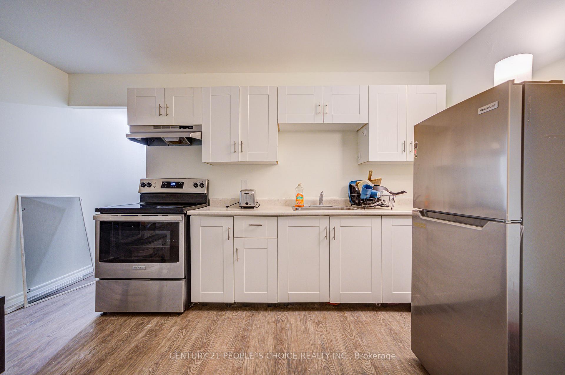 Photo 18 of Unit 2, 101 Westmount Road, Waterloo, Beechwood — HOMEH