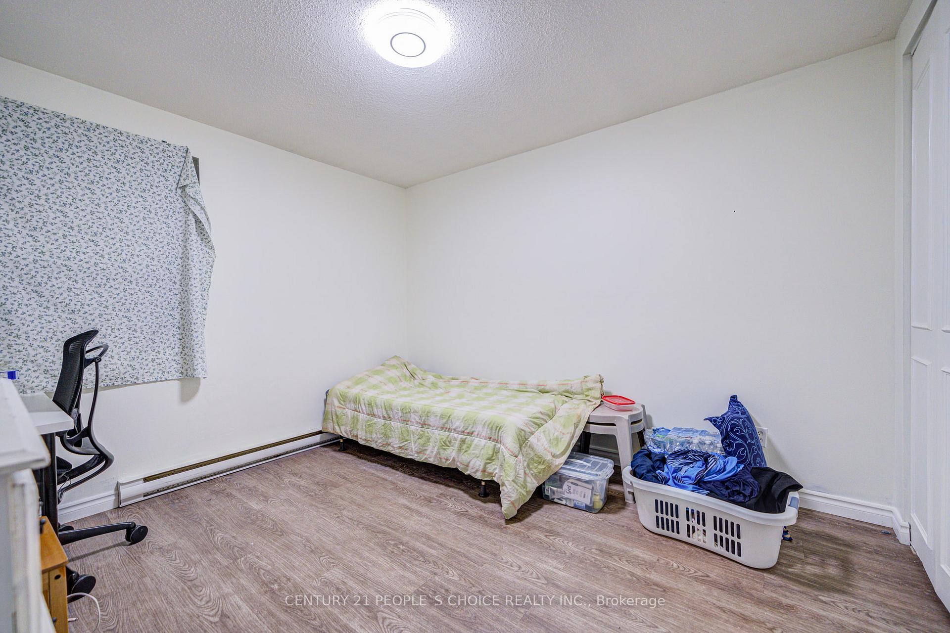 Photo 45 of Unit 2, 101 Westmount Road, Waterloo, Beechwood — HOMEH