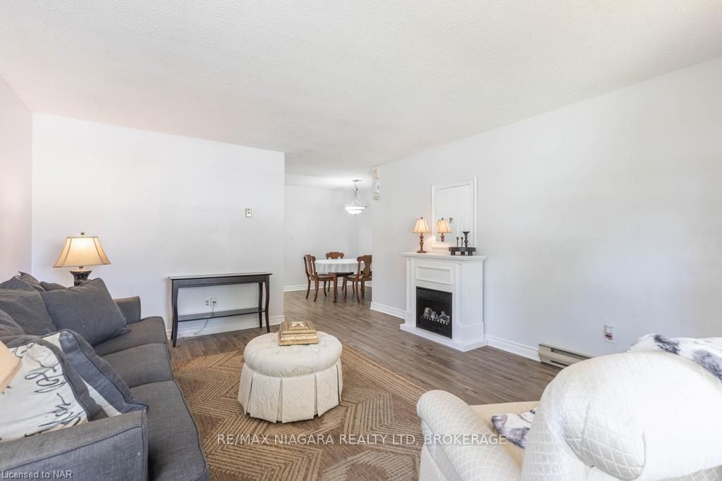 Photo 4 of Unit 110, 2 Walnut Street, St. Catharines, Oakdale — HOMEH